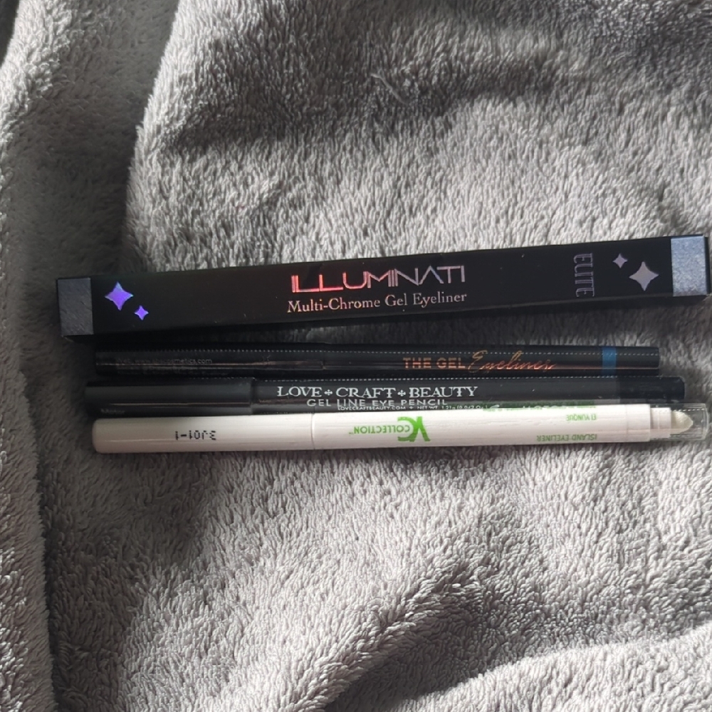 Set Of NIB Eyeliners